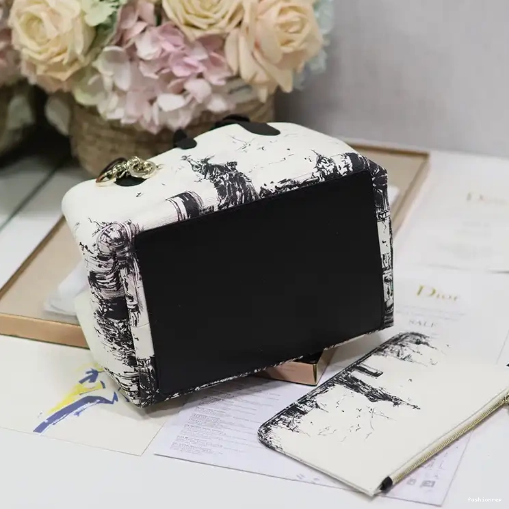 Fashionrep Bags Dio 2405YA0154 0812